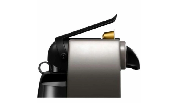 Coffee machine NESPRESSO Essenza